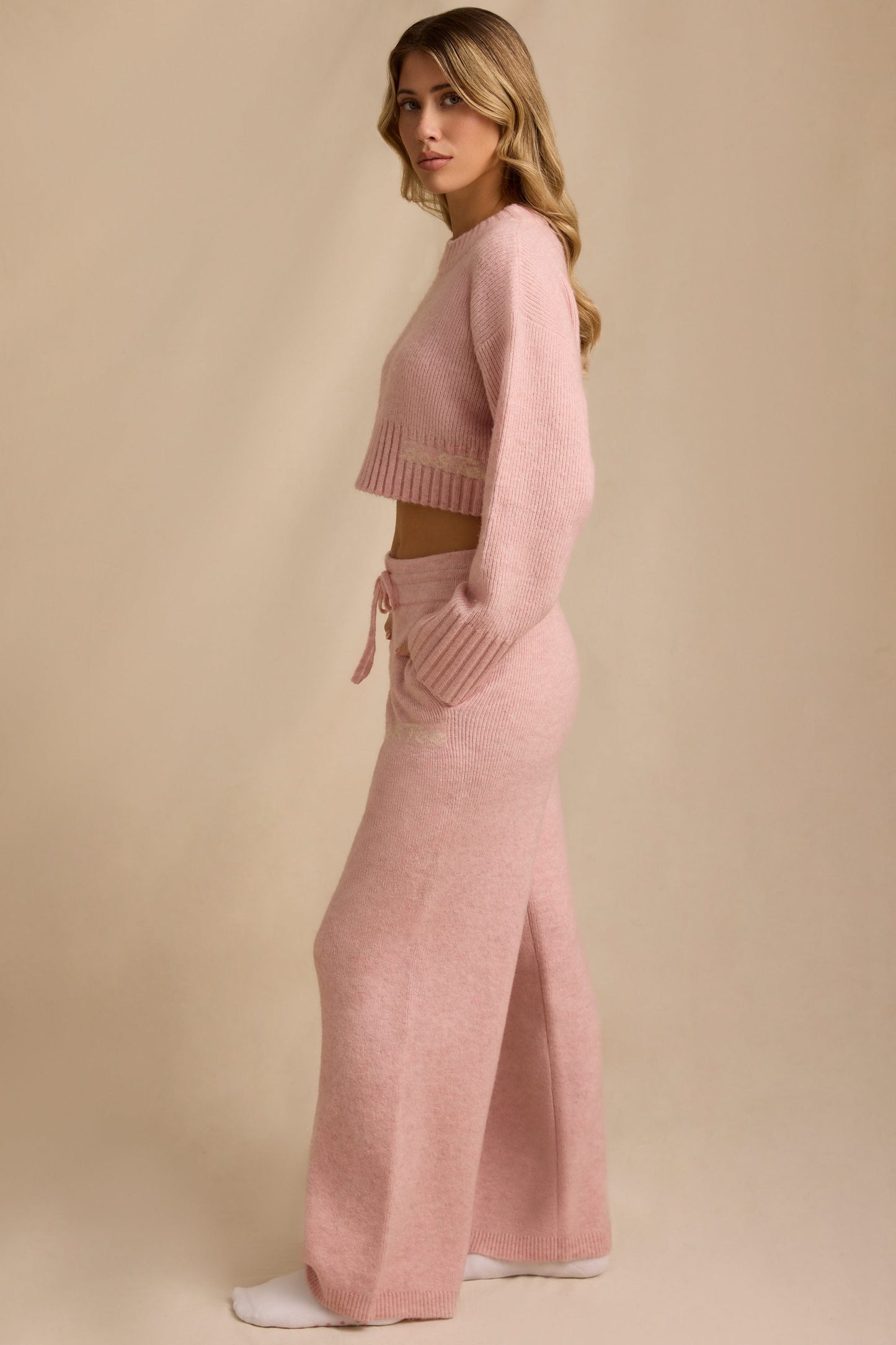 Mid-Rise Wide-Leg Joggers in Blush Pink