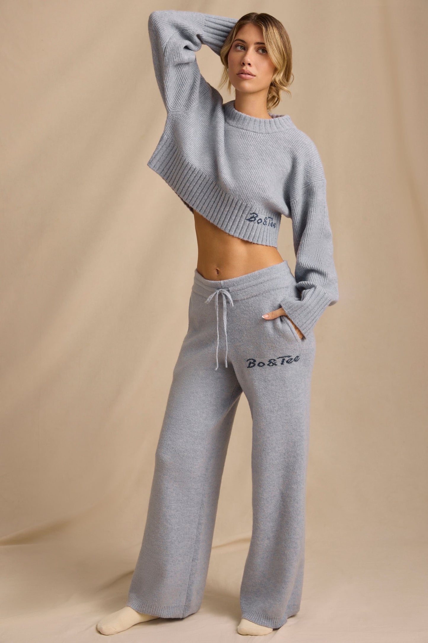 Mid-Rise Wide-Leg Joggers in Soft Blue